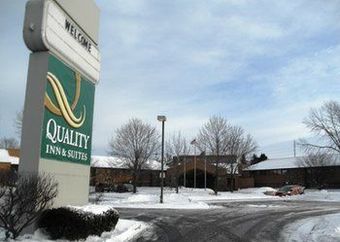Hotel Quality Inn & Suites