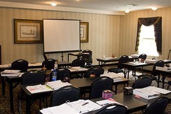 Hotel Quality Inn - Suites Patriots