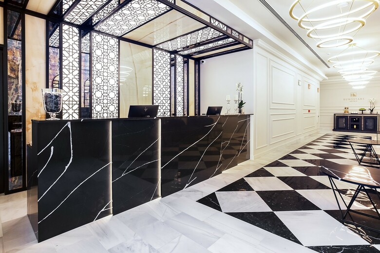 Hotel Eurostars Puerta Real