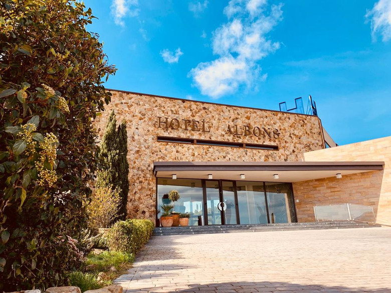 Albons Hotel