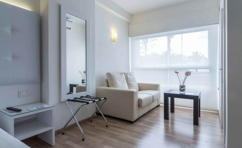 Hotel Albah�a Alicante