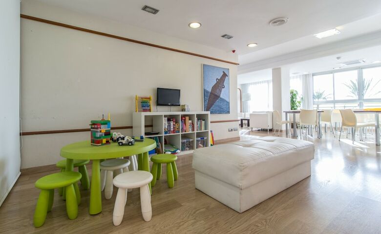 Hotel Albah�a Alicante
