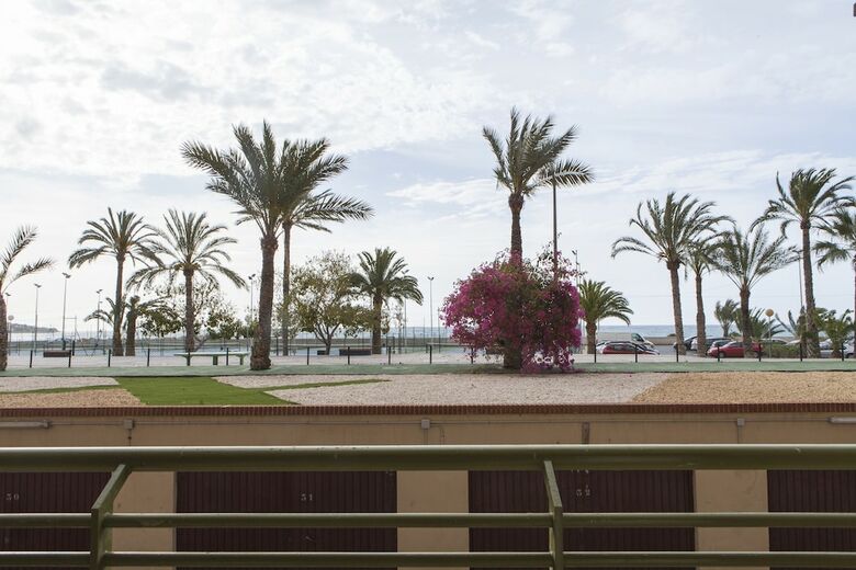 Hotel Albah�a Alicante