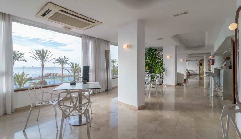 Hotel Albah�a Alicante