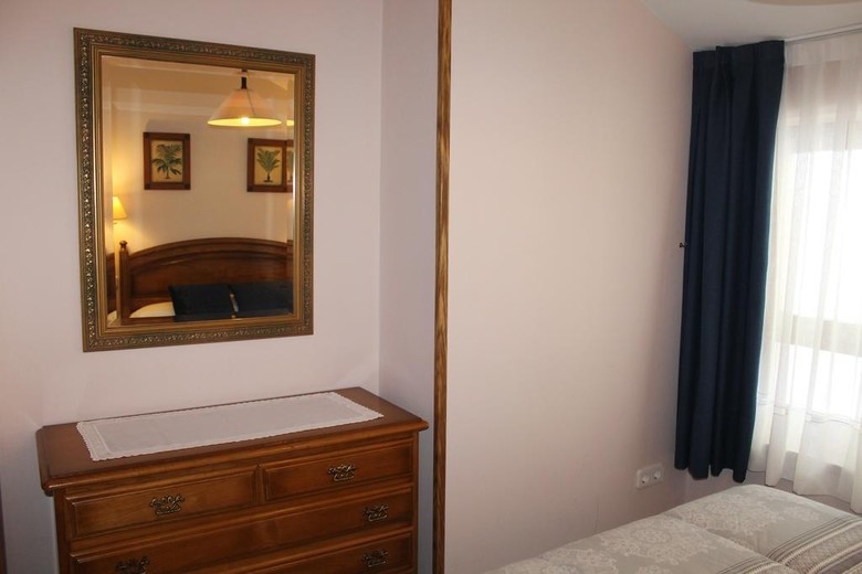 Apartamentos Aptos. La Lula