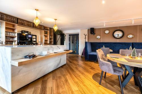 Bed & Breakfast Upperhouse