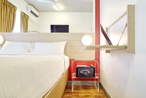 Hotel Red Planet Amorsolo Makati, Manila