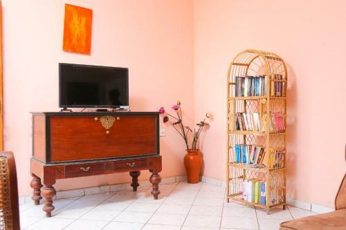 Silvereen Apartments