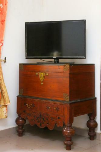 Silvereen Apartments