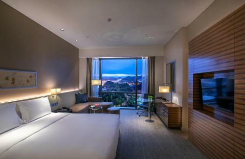 New World Guiyang Hotel
