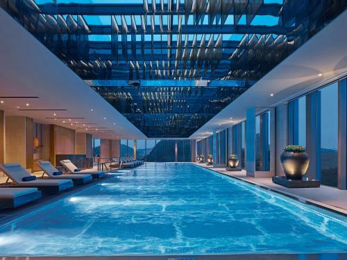 New World Guiyang Hotel