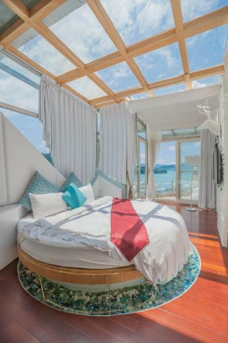 Bed & Breakfast Shuian Lakeside Hotel