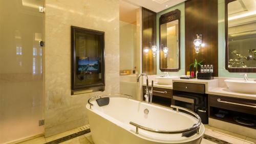 Eadry Royal Garden Hotel Haikou