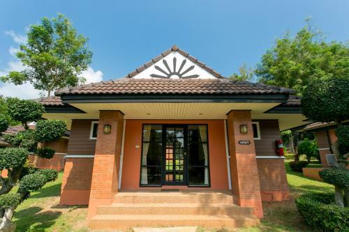 Hotel Forra Hill Resort
