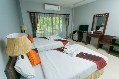 Hotel Forra Hill Resort
