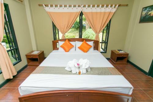 Hotel Forra Hill Resort
