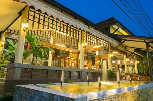 Hotel Forra Hill Resort