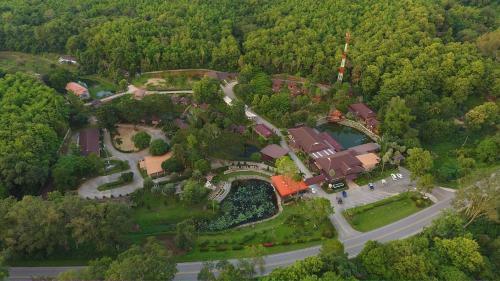 Hotel Forra Hill Resort