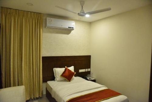 Hotel The Mount City