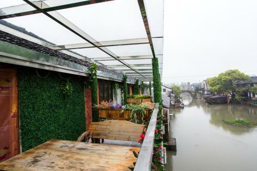 Posada Wuzhen Helan Bridge Inn