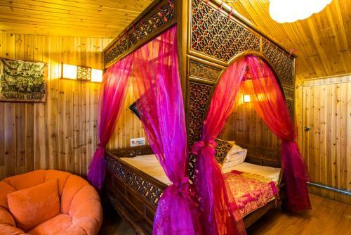 Posada Wuzhen Helan Bridge Inn