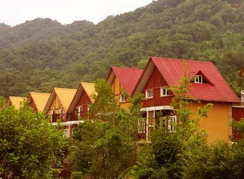 Lodge Green Hills Yiping Holiday Hotel