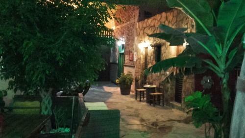 Hostal Casa Rural La Piedra Viva-grupos