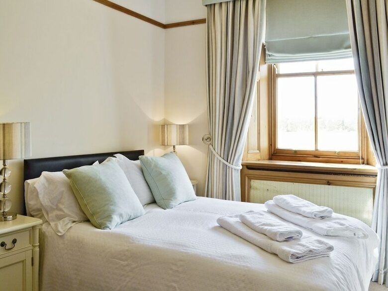 Aberdeen Lighthouse Cottage 1