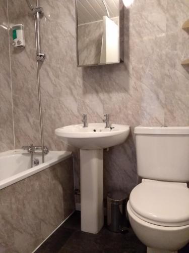 City Centre 2 Bedroom ? Bhr Apartments