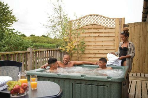 Yare View Holiday Cottages