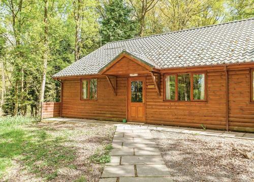 Woodland Park Lodges
