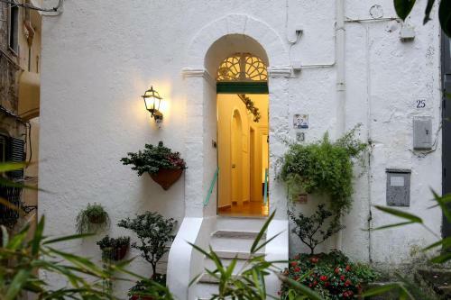 Vicolo 23 House