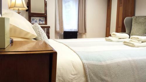 Bed & Breakfast Benslow Music