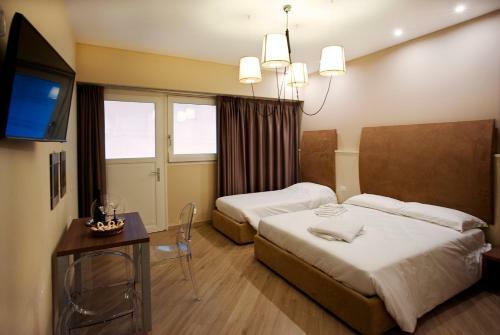 Hostal Marbia Guest House