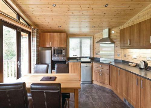 Delny Highland Lodges