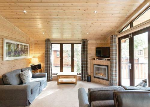Delny Highland Lodges