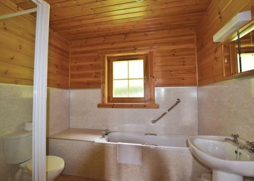Woodside Lodges Country Park