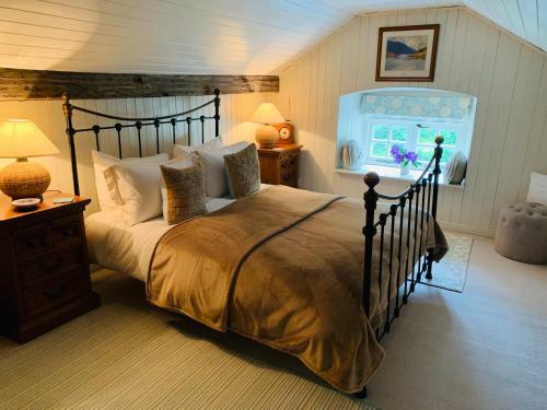 Bed & Breakfast Larchmount House