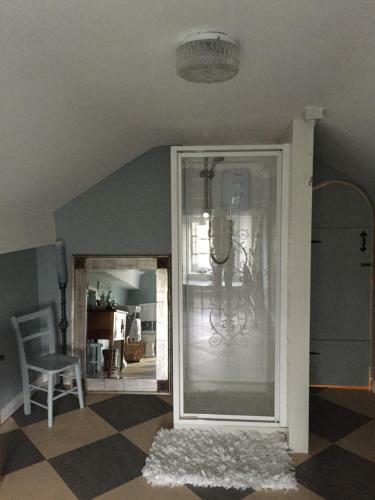 Bed & Breakfast Larchmount House