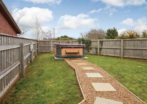 Jaybelle Grange Lodges