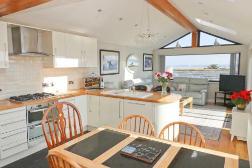 Sea View House