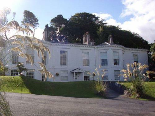 Ardencraig House Apartments