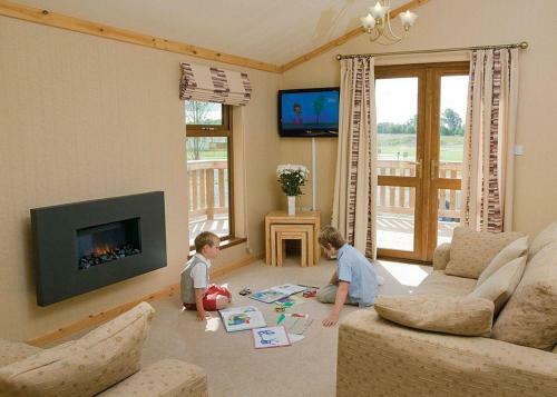Oak Farm Lodges