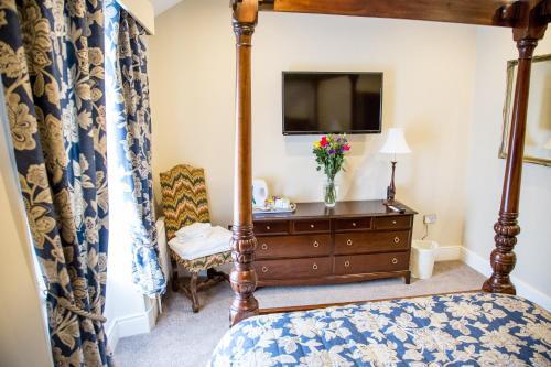 The Black Bull Hotel