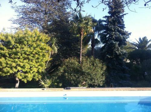 Hostal Du Cot� De Chez Soi
