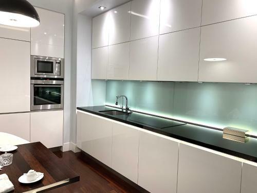 Luxury Apartments Mondrian Old Town IV