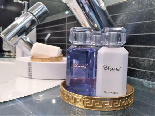 Luxury Apartments Mondrian Old Town IV