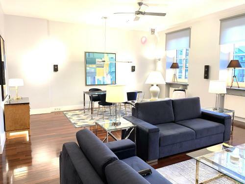 Luxury Apartments Mondrian Old Town IV