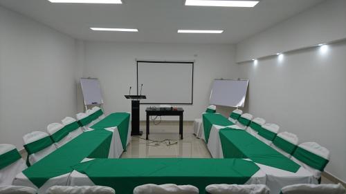 Hotel Brandts Ejecutivo Los Robles