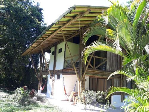 Albergue De Monta�a Talari
